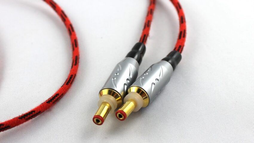 Headphone cable splitter: why durability and design matter more than you think